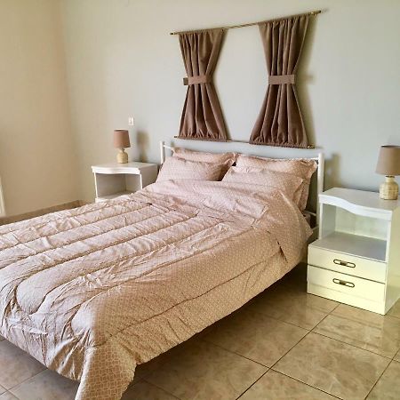 דירות Luxury House In Nafplio With A Great View Balcony מראה חיצוני תמונה